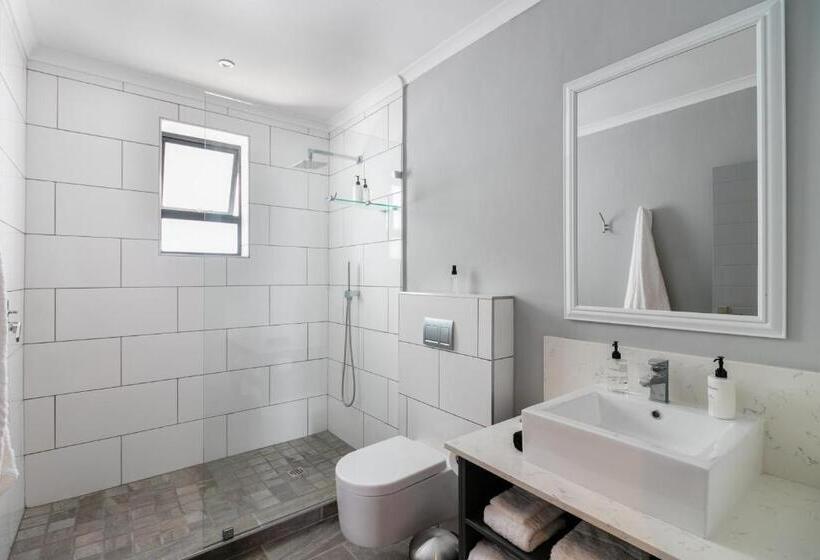 ペンション Somervreug Guesthouse