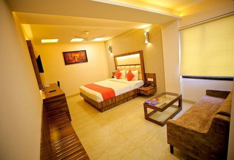 تختخواب و صبحانه Moti Palace