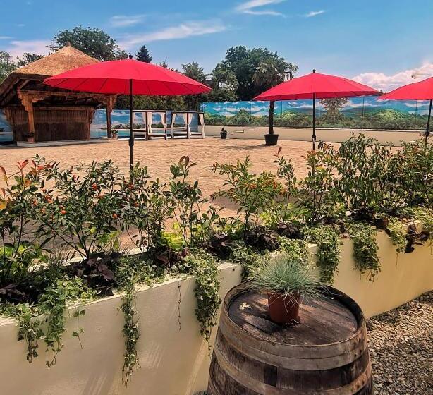 ベッドアンドブレックファースト Vila Rozalia Garden Gate