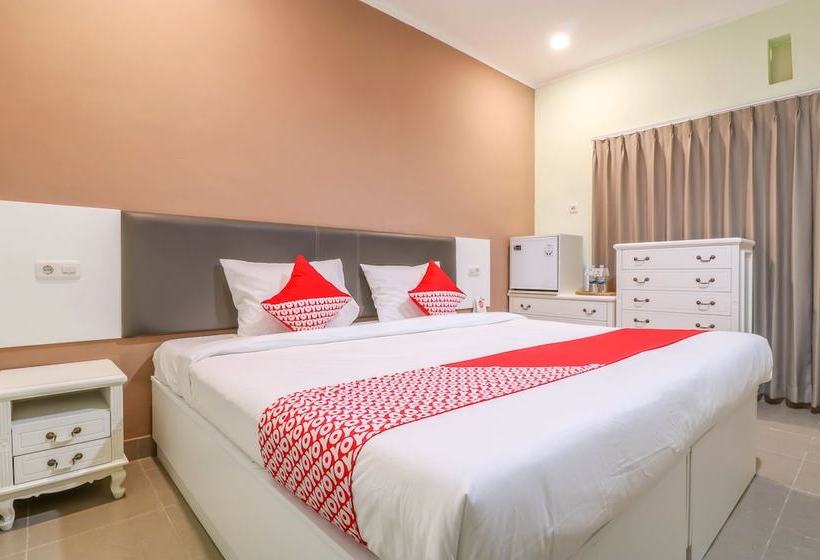 酒店 Oyo 1445 Jimbaran 12 Residence