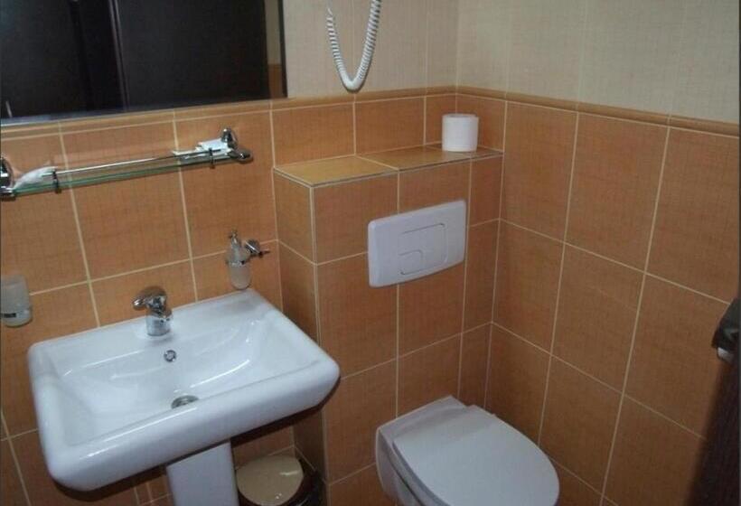 בית מלון כפרי Plaisir