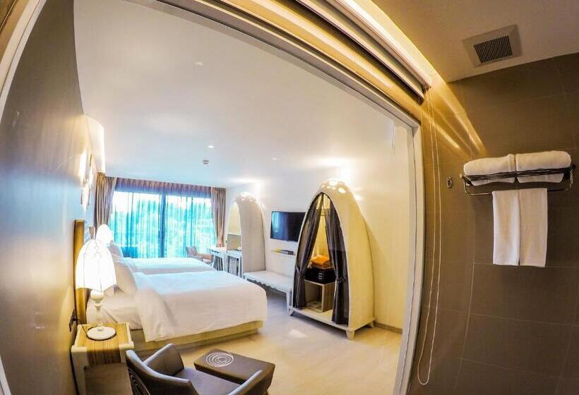 ホテル Rachabhura