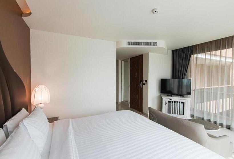 ホテル Rachabhura