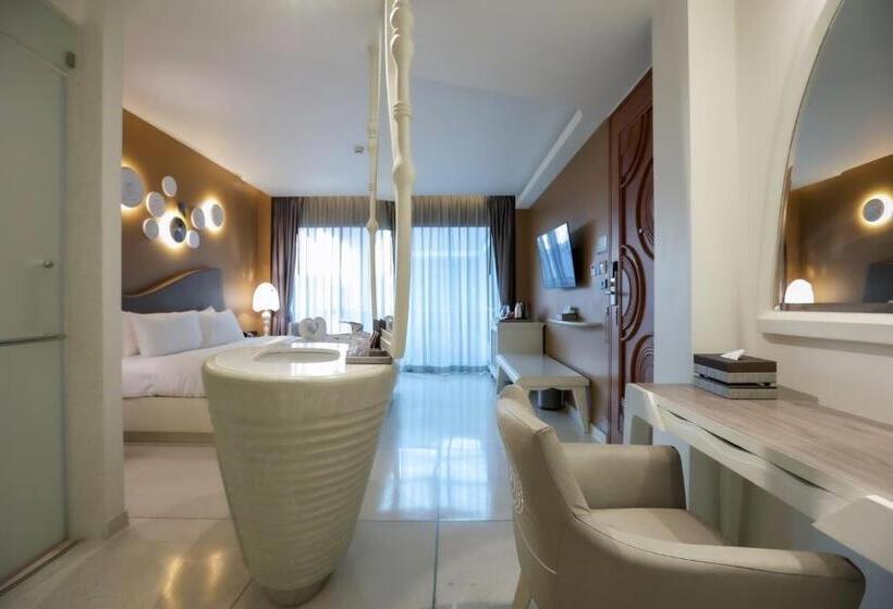 ホテル Rachabhura