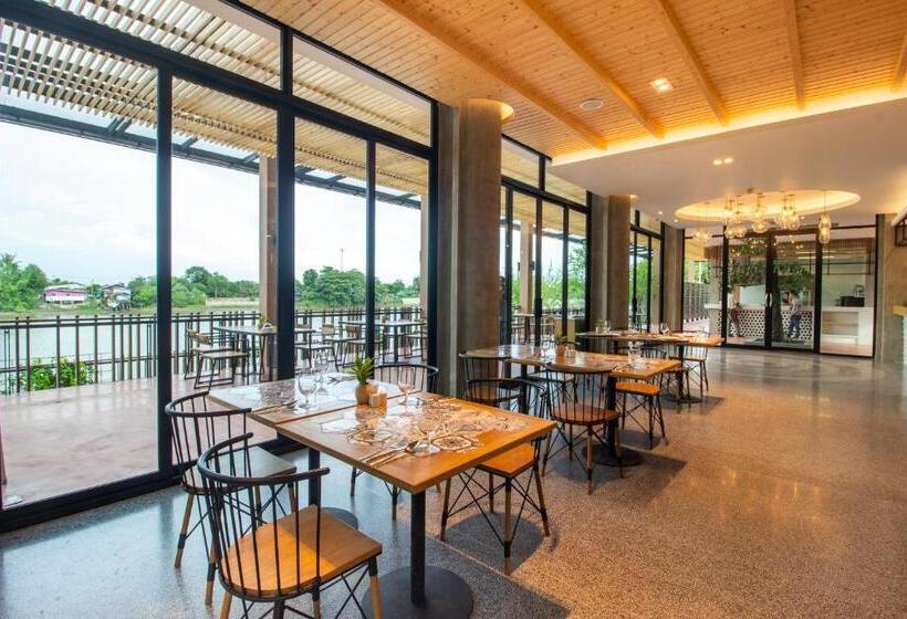 ホテル Rachabhura