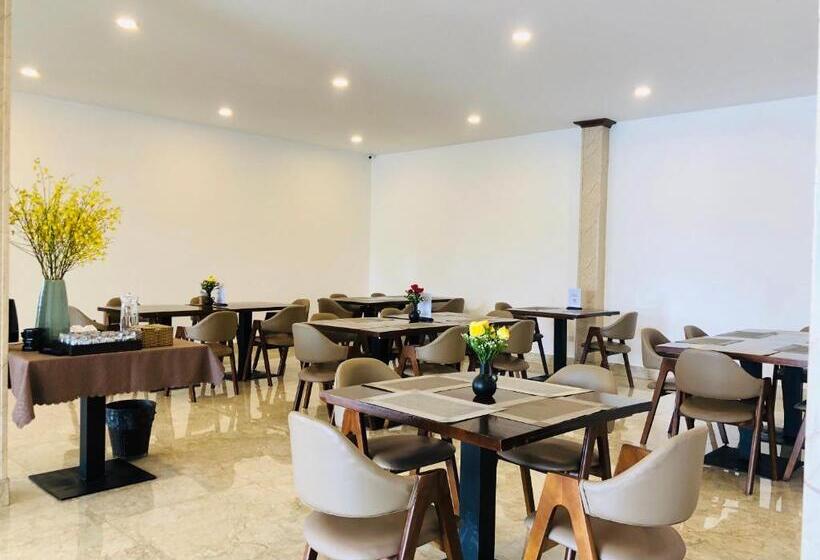 هتل Romeo & Juliet S Hồ Tuyền Lâm Dalat