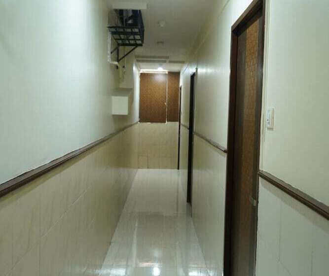 酒店 Sharda Residency