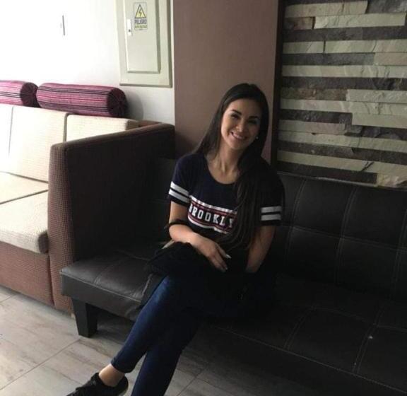 پانسیون Hostal Montalvo