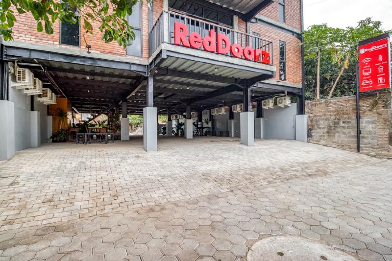 膳宿费 Reddoorz Syariah @ Babadan Baru Jakal