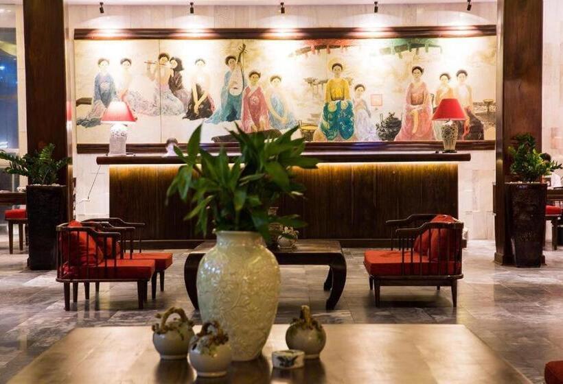 هاستل Palmy Beach Club Resort