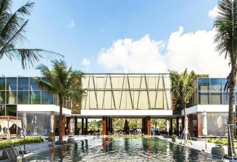 هاستل Palmy Beach Club Resort