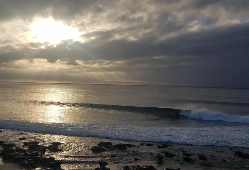 تختخواب و صبحانه Atsupers Accommodation