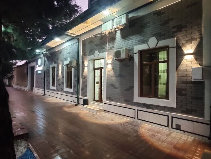 ベッドアンドブレックファースト Suzani Samarkand