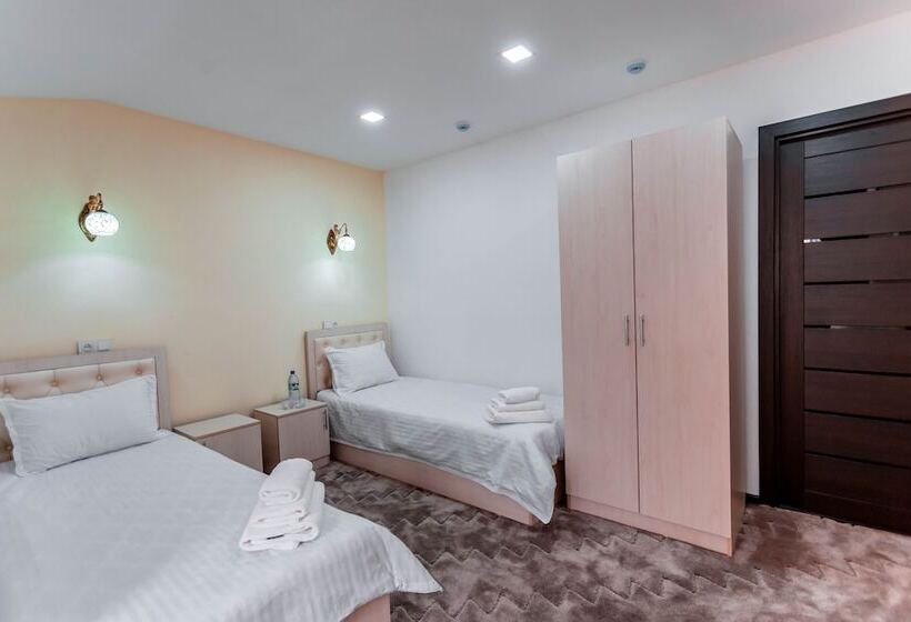 ベッドアンドブレックファースト Suzani Samarkand