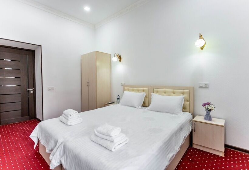 ベッドアンドブレックファースト Suzani Samarkand