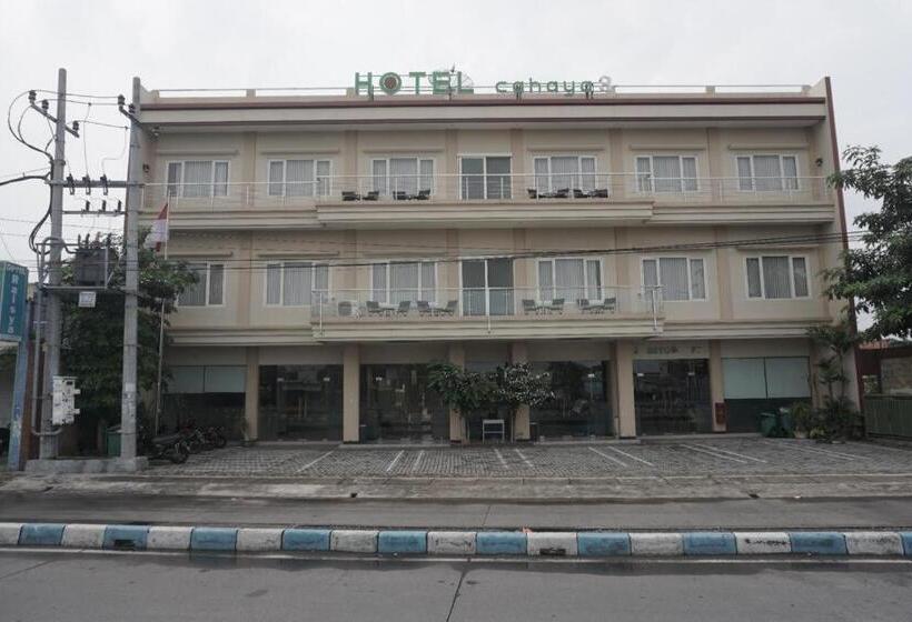 فندق Cahaya 3 Airport Juanda Surabaya