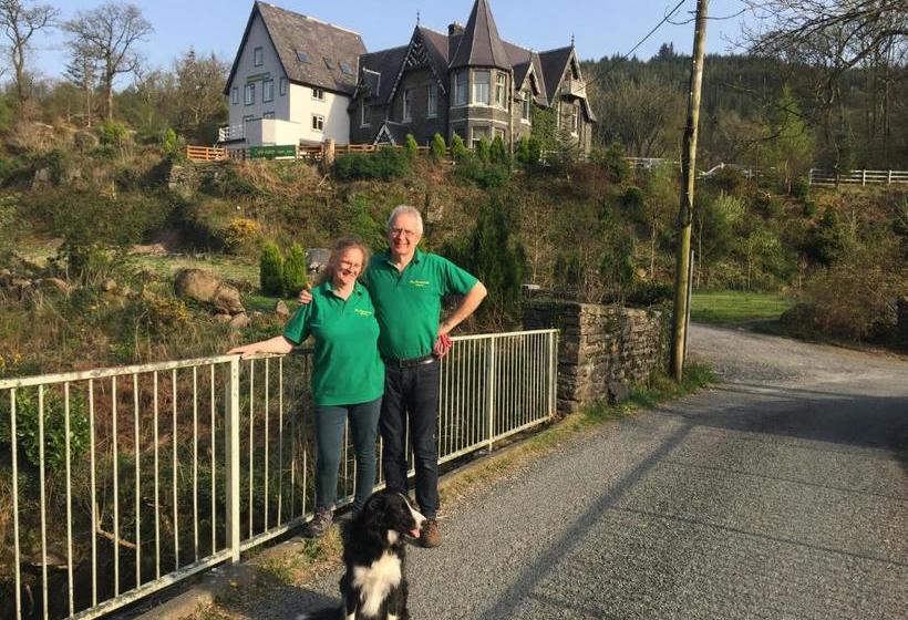 Отель Plas Penaeldroch Manor