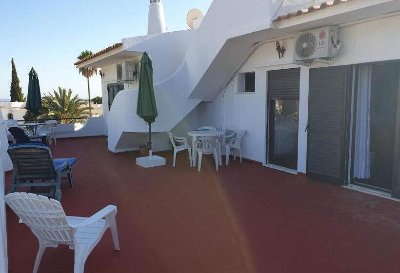 Oceanoasis Residences Suites