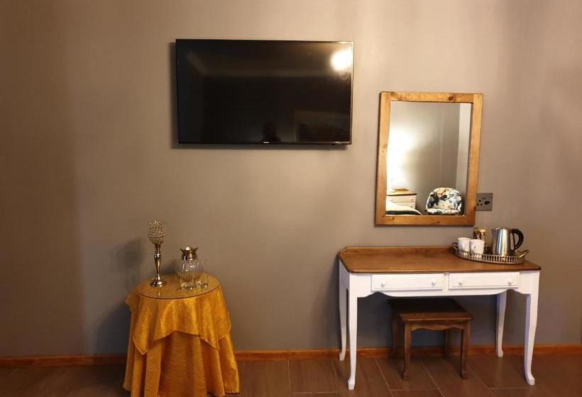 پانسیون 34onfifth