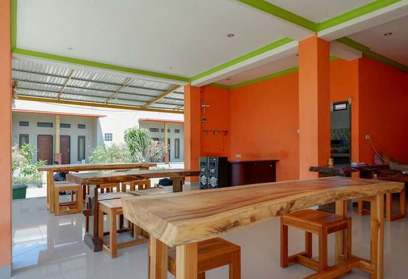 膳宿费 Reddoorz Near Taman Makam Pahlawan Tatura