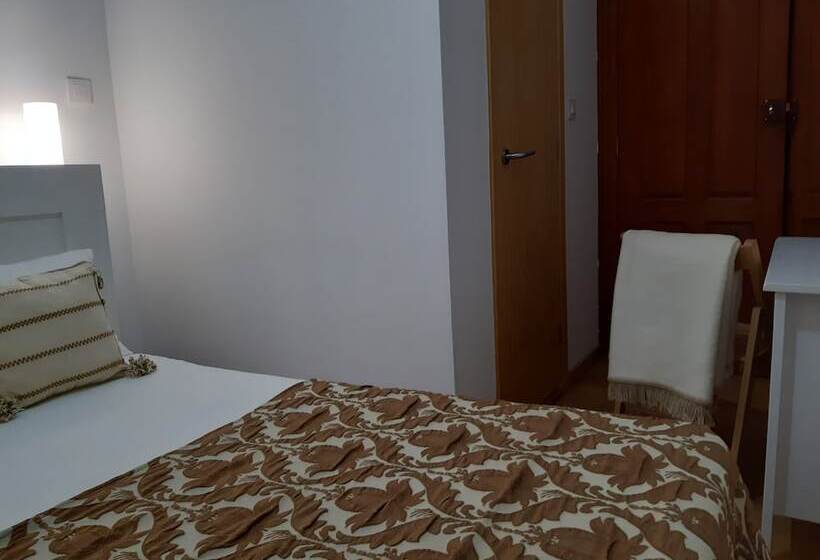 Pension La Corredera