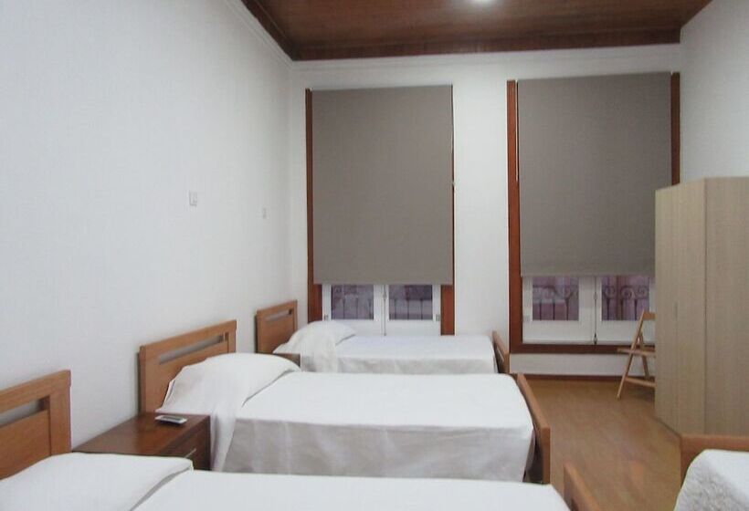 Pension La Corredera