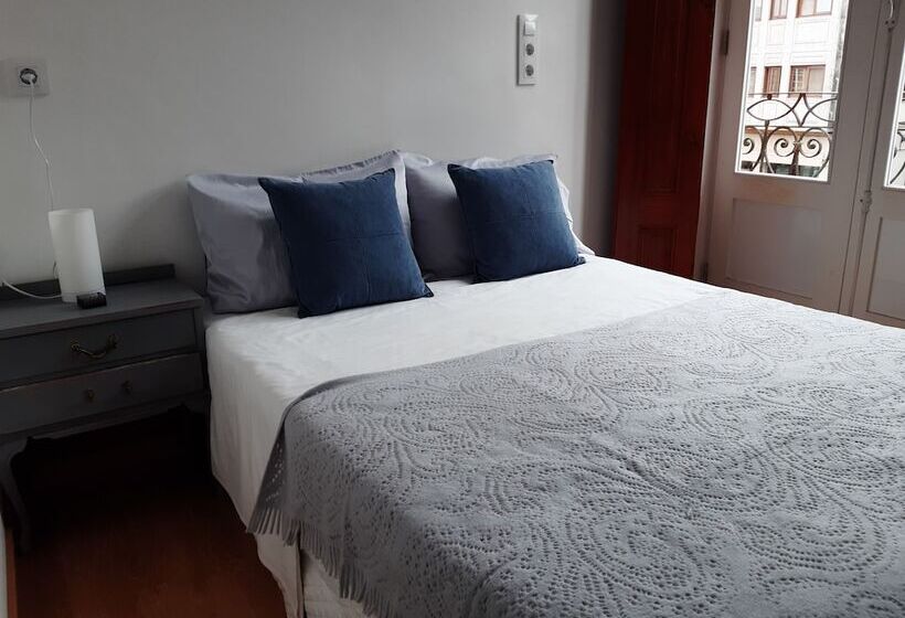 Pension La Corredera