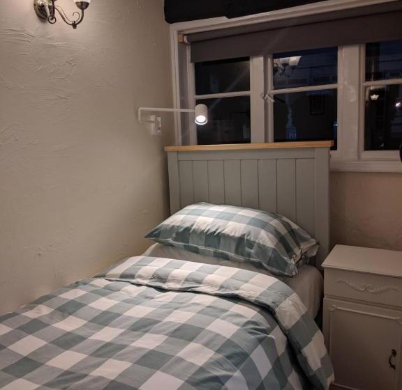 مبيت وإفطار The Kings Head