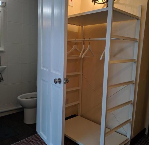 مبيت وإفطار The Kings Head