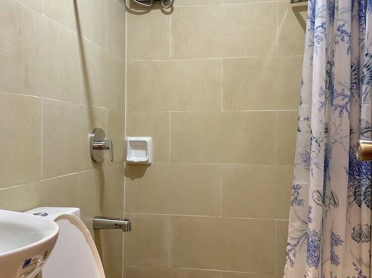 هتل Davao Persimmon Suites