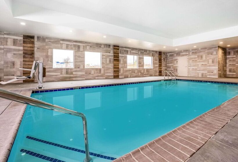 Отель La Quinta Inn & Suites Katy Mills By Wyndham Katy