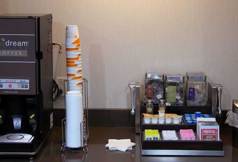 فندق Mainstay Suites