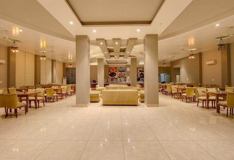 בית מלון כפרי Maulik Mansion Resort