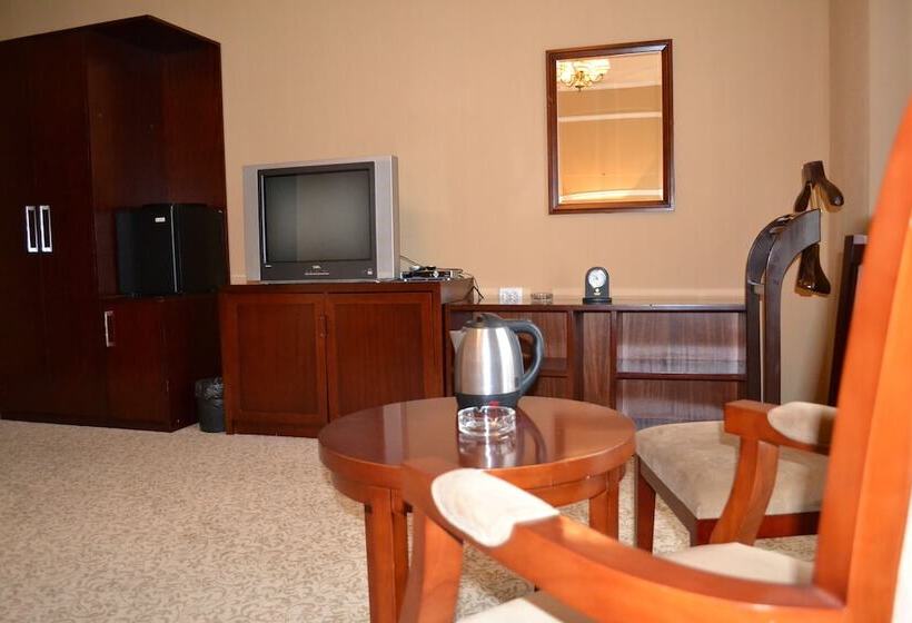 هتل Remi Khudjant