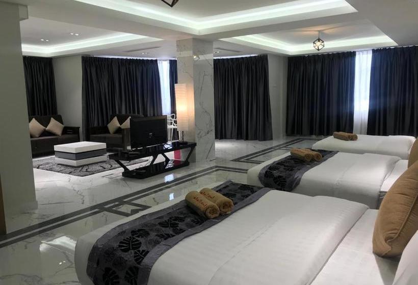 هتل Shell Out Club Suite