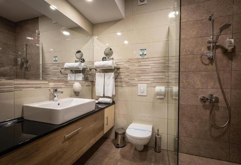 هتل Sky Gevgelija