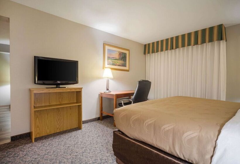 בית מלון כפרי Suburban Studios I80 Grand Island