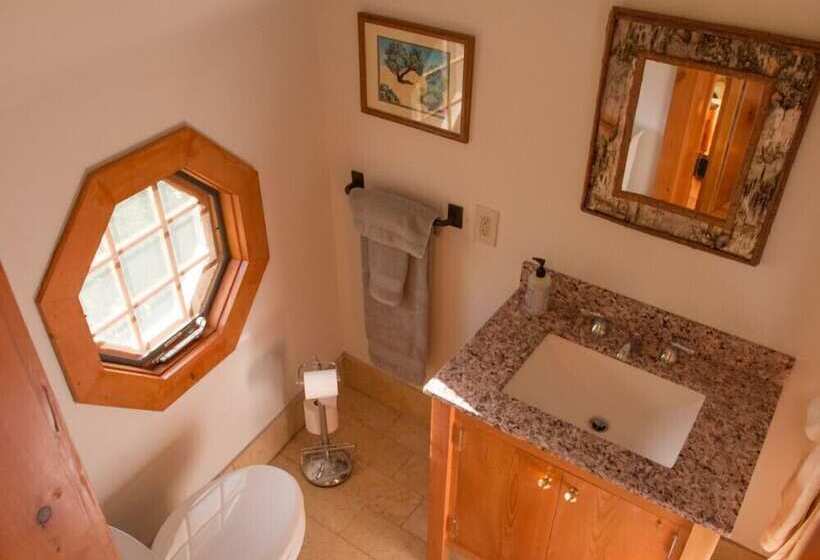 مبيت وإفطار Wisehart Springs Inn