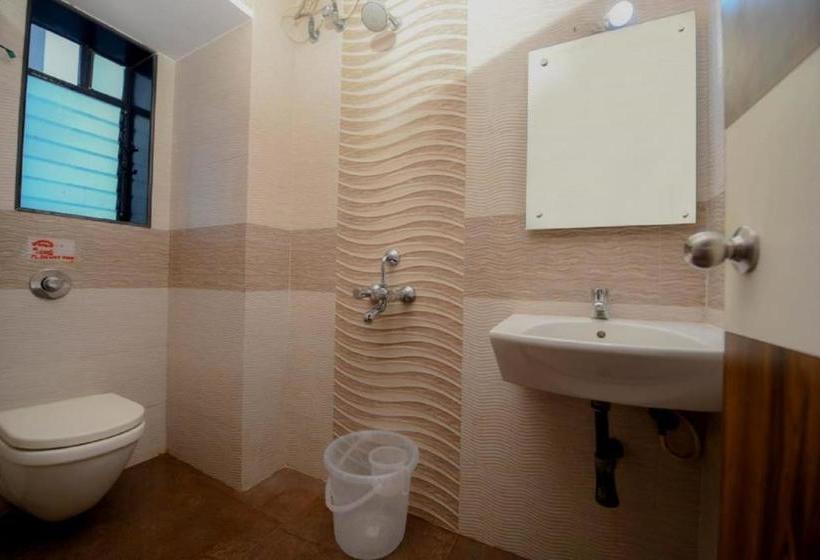 فندق Lalsai Residency Andheri