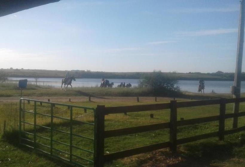 Отель Hostal Posada Del Hum