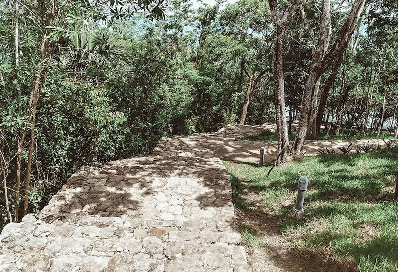 Mbh Maya Bacalar Hotel Boutique