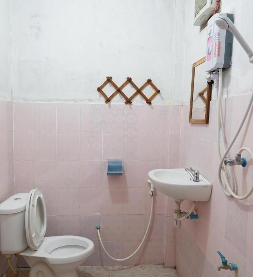 בית מלון כפרי Song Lao Guesthouse