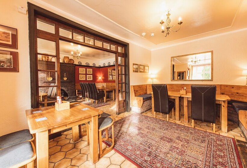 Отель Tyn Y Coed Inn