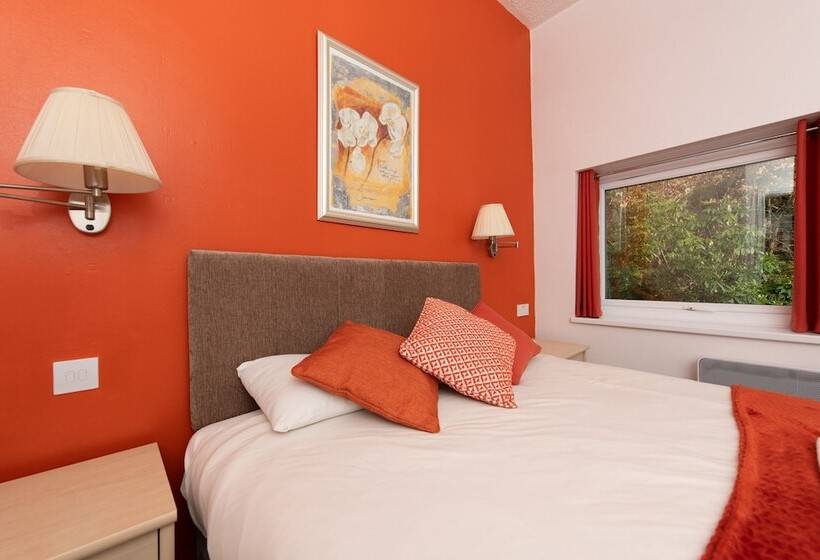 Отель Tyn Y Coed Inn