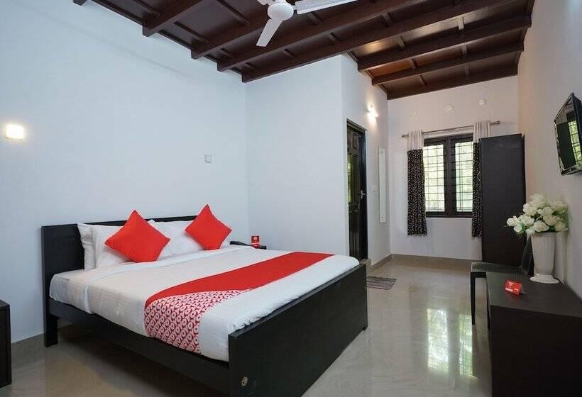 Пансион Capella Saas Calicut