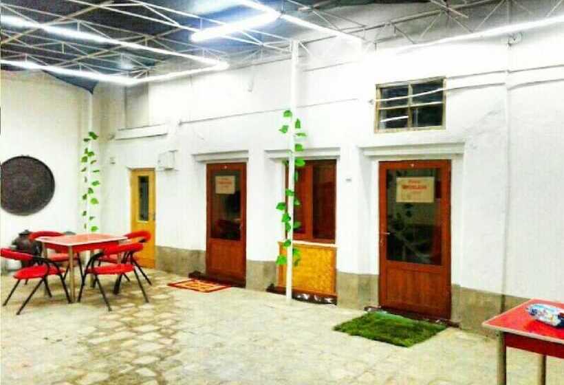 Пансион History Guest House