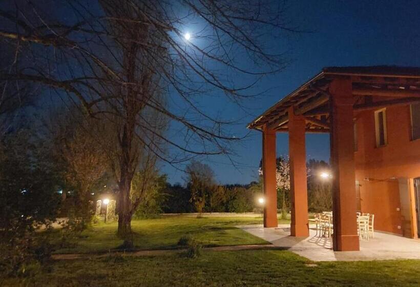 مبيت وإفطار Santa Maria Di Lorgana