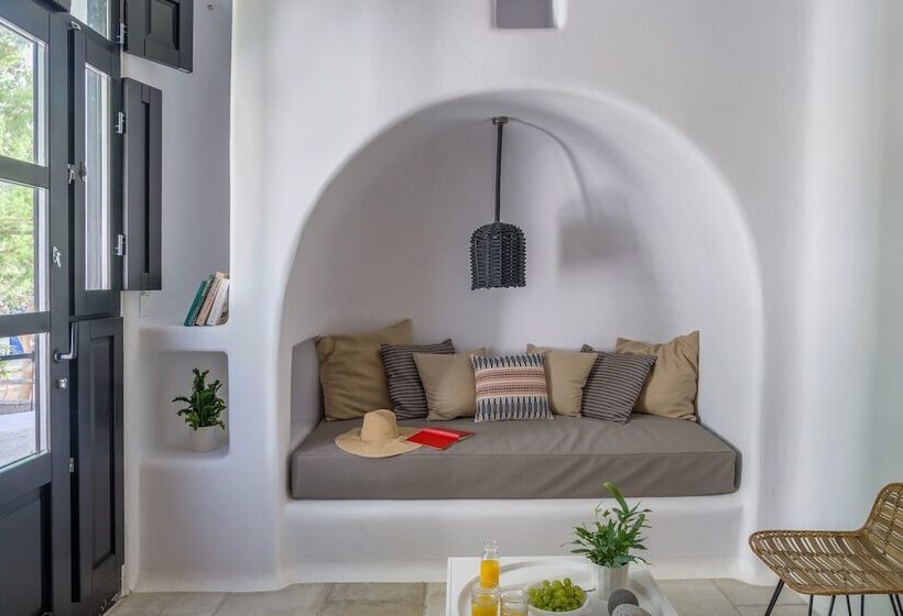 Euphoria Chora Naxos