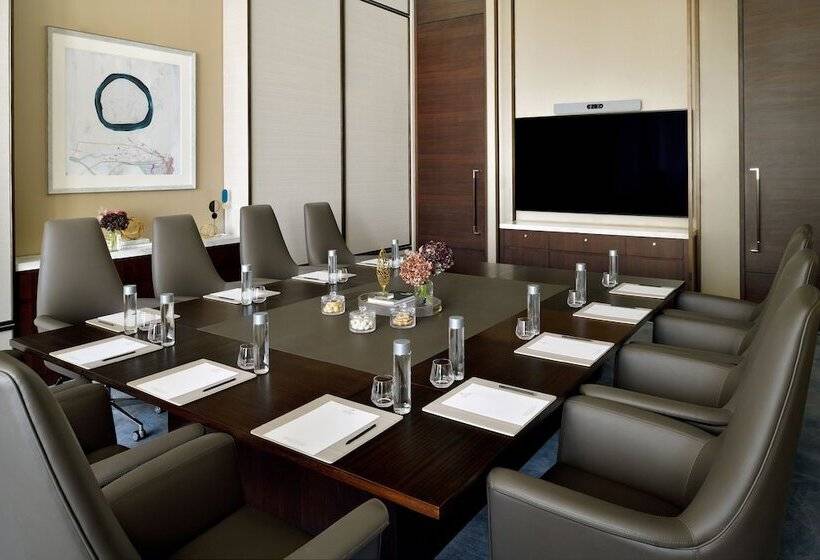 酒店 Address Sky View