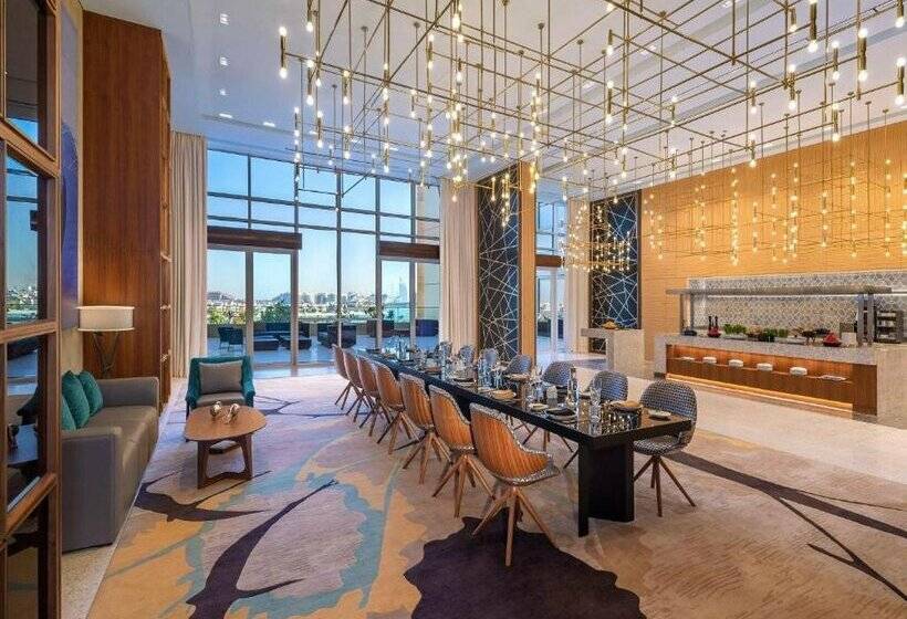 هتل Andaz Dubai The Palm